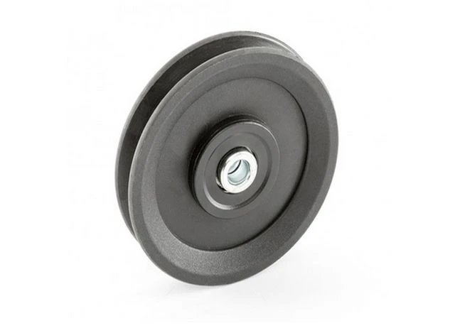 Seilrolle aus strapazierfähigem schwarzen Kunststoff 90 mm mit Schraube für Seile bis4- 6 mm geeignet.